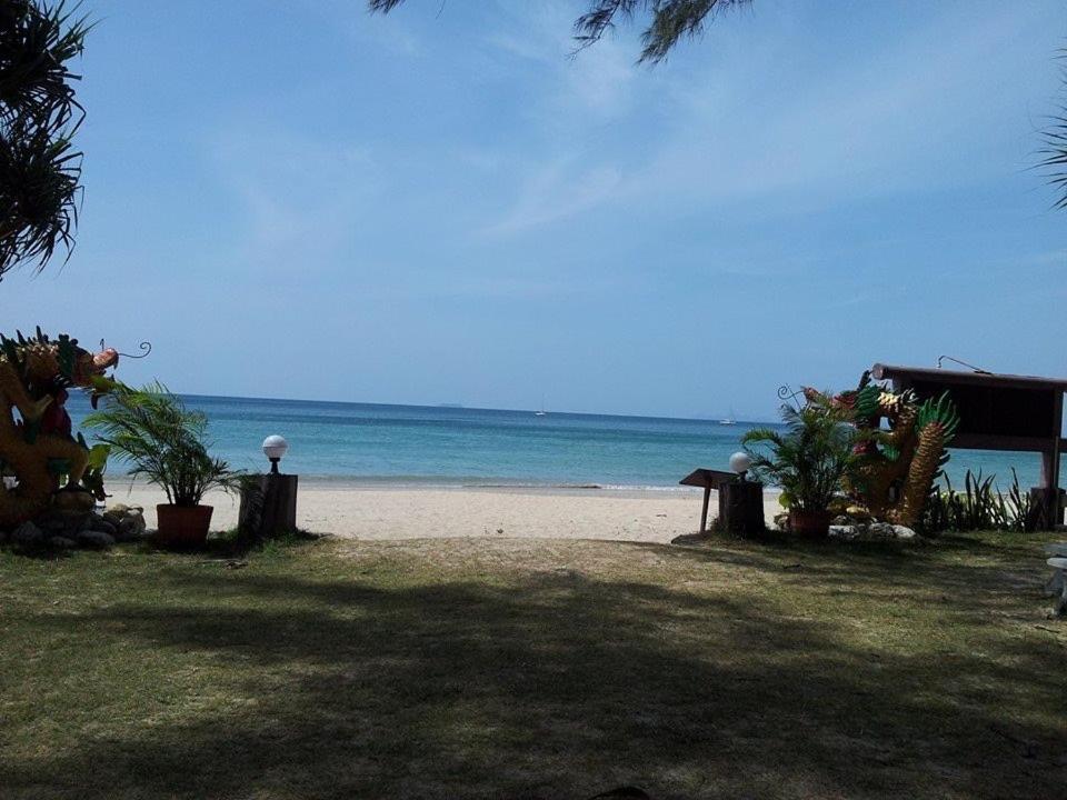 Klongdao Beach Resort Ko Lanta Esterno foto