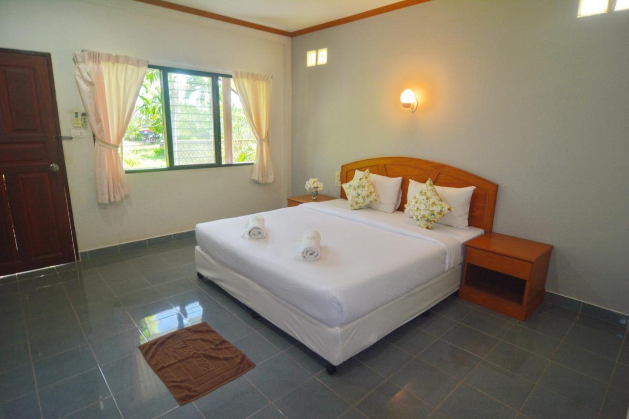 Klongdao Beach Resort Ko Lanta Esterno foto