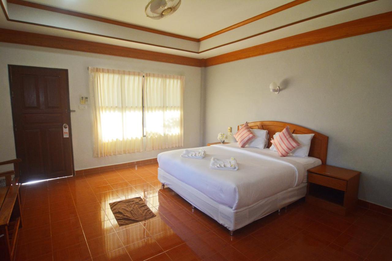 Klongdao Beach Resort Ko Lanta Esterno foto